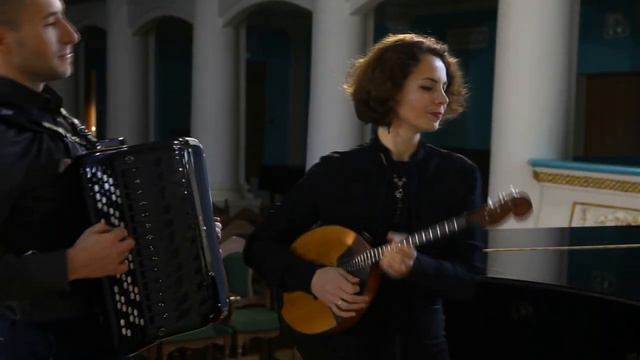 Ed Sheeran Thinking Out Loud - LOGINOVS Project (Bayn/Domra Cover) смотреть онлайн