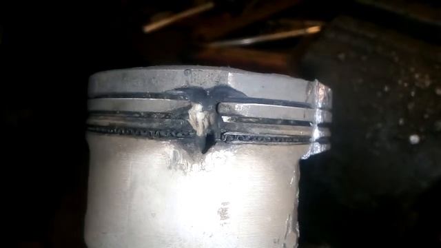 1 NZ-FE прогорел поршень.