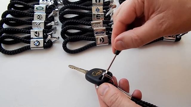 Брелок плетёный ремешок с логотипом авто смотреть онлайн