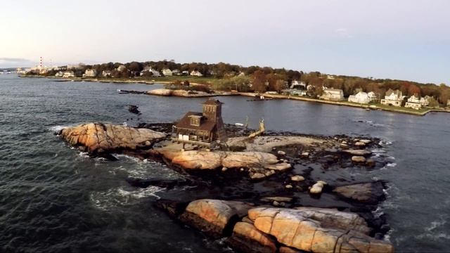 Lonely Lighthouse. смотреть онлайн