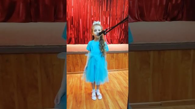 Злата Полюхович (6 років) - Песня мамонтенка смотреть онлайн