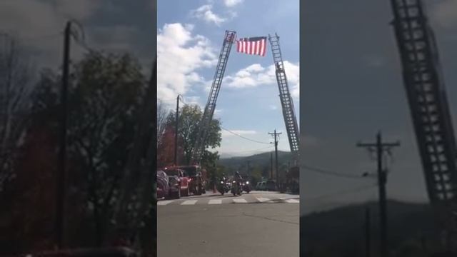 The traveling Vietnam wall. Burnsville N.C. смотреть онлайн