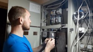 КАК ЗАМЕНИТЬ АВТОМАТ в ЩИТКЕ СВОИМИ РУКАМИ|Как поменять в щите автомат ПРАВИЛЬНО БЕЗ ЭЛЕКТРИКА