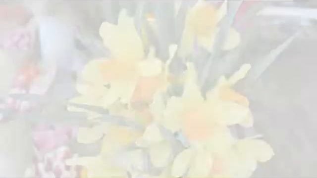 Скільки коштують квіти нaпередодні 8 Березня? смотреть онлайн