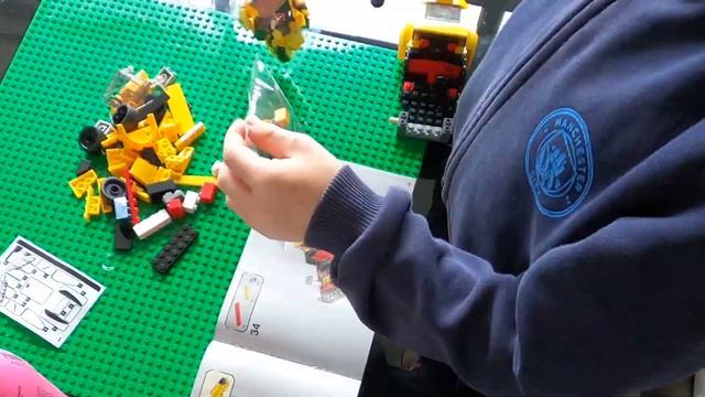 Logan builds - Lego 76901 - Toyota GR Supra смотреть онлайн