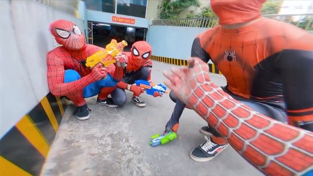 TEAM SPIDER-MAN vs BAD GUY TEAM | NEW GUY Is GOOD HERO? (Live Action) смотреть онлайн