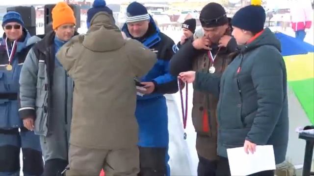 Рыбалка ПервоКлёв 2018  Первоуральск Нижний пруд соревнования по зимней ловле
