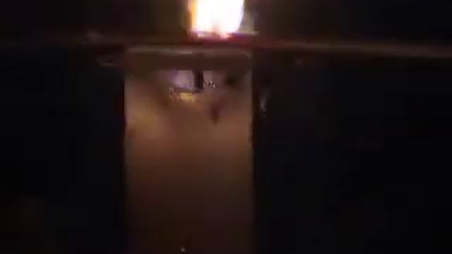 How to perform the underwater candle experiment Video « Wonder How To смотреть онлайн
