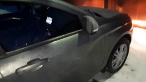 Как вскрыть Ладу Весту за 1 мин #1