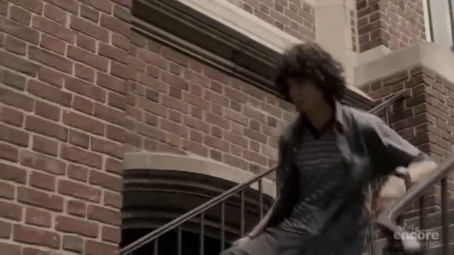 Step Up 2 - Moose Dance смотреть онлайн
