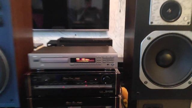 Onkyo M90