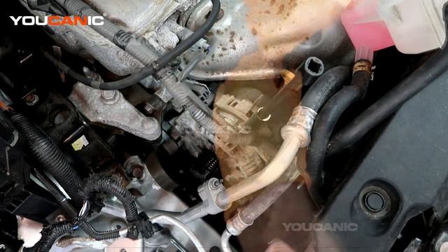 2013-2018 2.5L Toyota Rav4 - How to Remove the Alternator for Replacement смотреть онлайн
