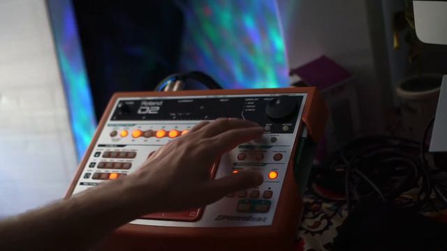 Roland D2 Groovebox Factory Presets Demo смотреть онлайн