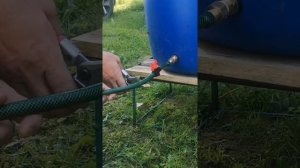 Монтаж капельного полива бочка 120л