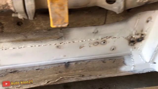 ✅Ремонт НИВЫ - Вырвало продольную тягу! / Замена гнилых поддомкратников смотреть онлайн