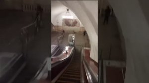 Переход с Казанского вокзала на "Комсомольскую" коричневую ветку метро