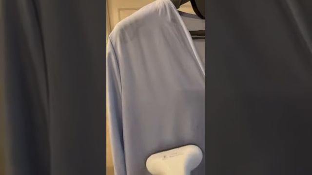 Steamfast SF-520 Full Size Fabric Steamer with Insulated Hose, Clothes Hanger, and Fabric Brush , W смотреть онлайн