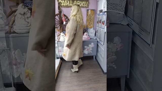 #льняноепальто заказать+79687237215 #льнянаяодежда #бохостиль #плюссайз #мода50 смотреть онлайн
