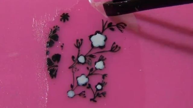 Реверсивный стемпинг / Reverse-stamping nail design смотреть онлайн