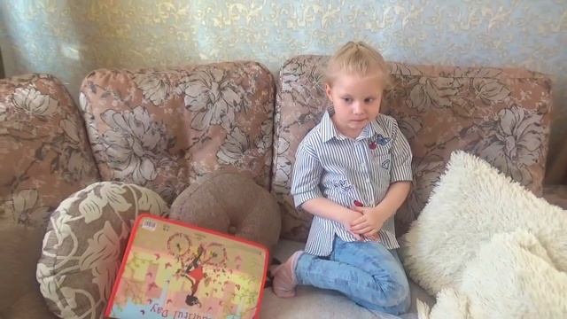 Арина БОИТСЯ отвечать у ДОСКИ !!! Что придумала МАМА и как НЕ ПОЛУЧИТЬ ДВОЙКУ / Скетчи для детей смотреть онлайн