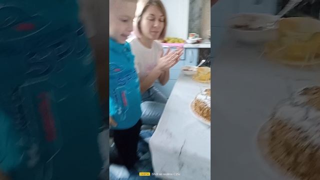 У моего брата вчера было день рождения!!! ??? #shorts