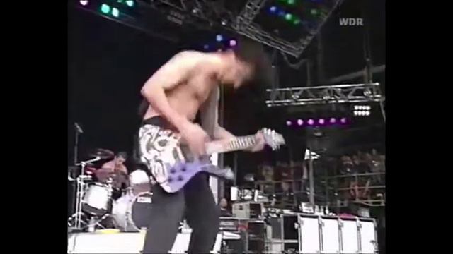 Почему Серж Танкян больше не хочет петь смотреть онлайн