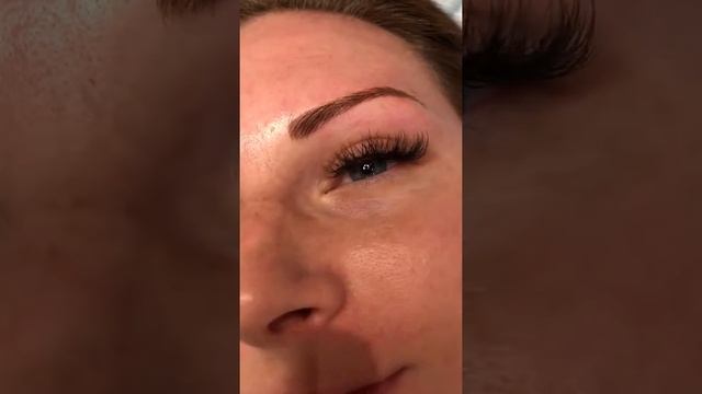 Перманентный макияж бровей в волосковой технике смотреть онлайн