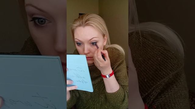 Голливудский макияж, стрелки и красная помада. Макияж для зрелой кожи, антивозрастной макияж, 40+ смотреть онлайн