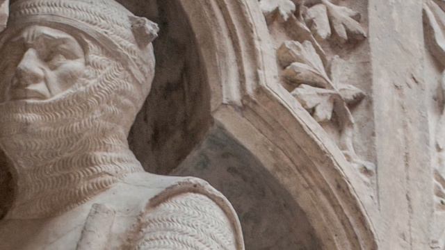 Notre Dame Cathedral with Relaxing Music смотреть онлайн