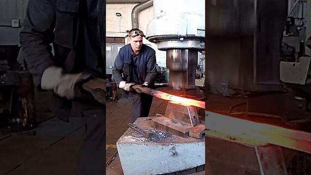 1. Кузнец за работой. смотреть онлайн