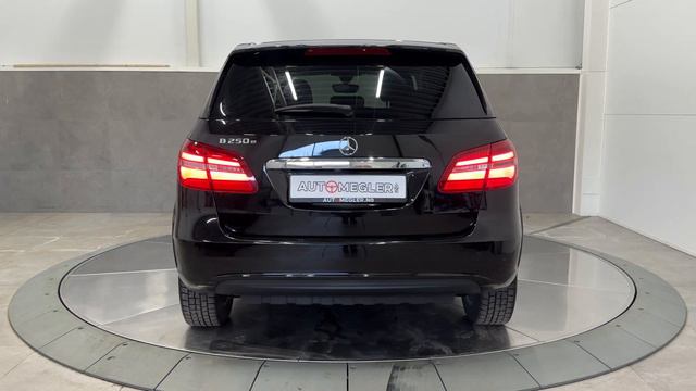 Mercedes B-Klasse 250E 2017MOD 118000KM смотреть онлайн