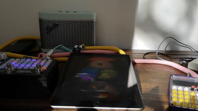 Chantlings Zoia Pocket operator tabletop USB powered jam смотреть онлайн