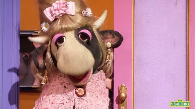 Elmo and Abby’s Morning Routine | Sesame Street Full Episode смотреть онлайн