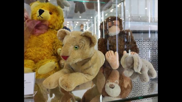 Дом музеев ВДНХ. Июль 2022 смотреть онлайн