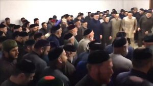 Мощный Зикр у Яндиевых🔥😍