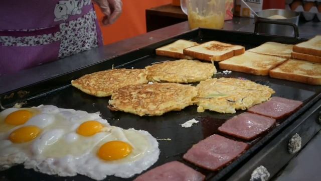 Жареные и СЫРНЫЕ Тосты с ЯЙЦОМ / Fried & CHEESE Toast with EGG | КОРЕЙСКАЯ Уличная Еда... смотреть онлайн