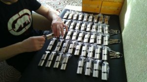 Личинки под один ключ.