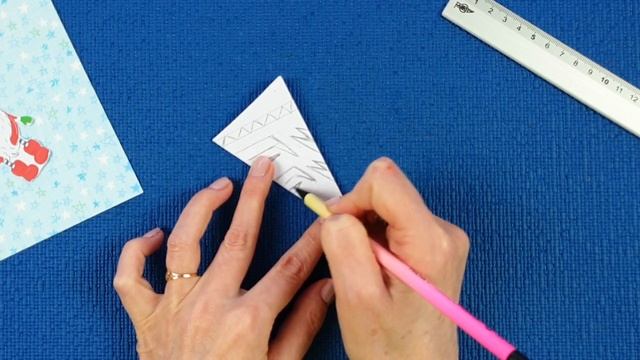 Ажурная снежинка из бумаги. Как просто нарисовать необычную снежинку.Paper Snowflake Batman смотреть онлайн