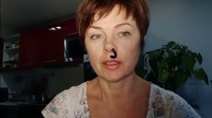 Постановка лечебных пиявок в область слизистой носа.