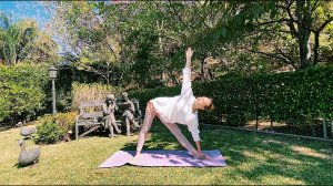 Йога Флоу ПРИВЕТСТВИЕ ЛУНЕ 3 круга ЧАНДРА НАМАСКАР | Йога для беременных | Она Волна|для начинающих