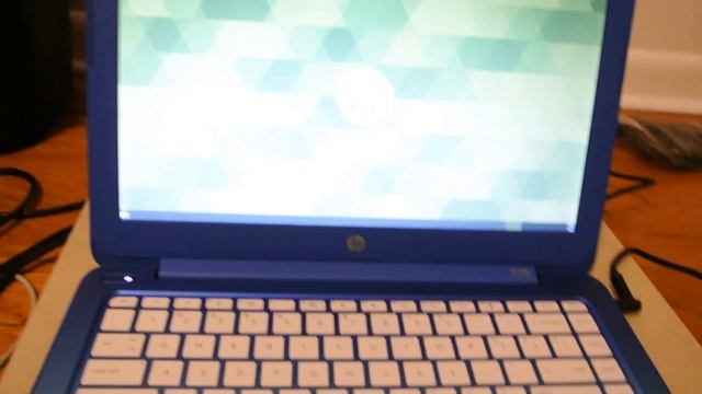 HP Stream Linux: Linux on a ultra-cheap 32GB Windows 10 Laptop смотреть онлайн