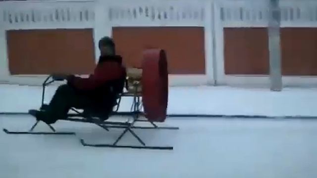 Скутер с пропеллером смотреть онлайн