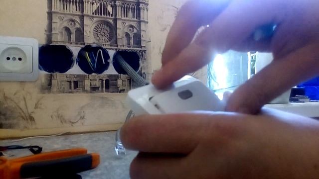 Как снять клавишу с выключателя одноклавишный Makel смотреть онлайн