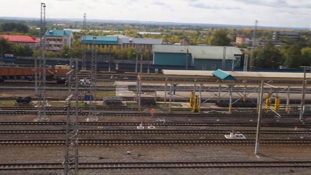 Самара. Вид с верхнего яруса парковки ТЦ Гудок. смотреть онлайн