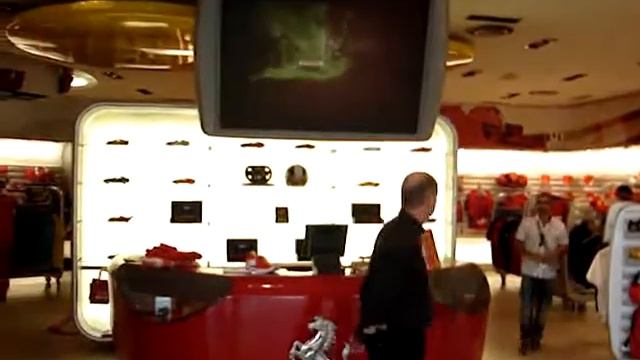 by Duda Motta, RJ - Ferrari Store, Maranello, Italia смотреть онлайн