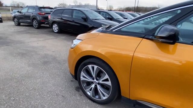Renault Scenic 1.2 Energy TCe 130ch Intens Gps+Assistance de Maintien de Voie / Réf : 9621 смотреть онлайн
