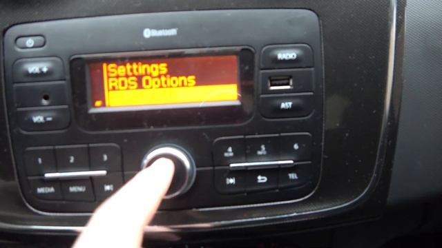 How to Enable or Disable Bluetooth in Car Radio in Dacia Sandero ( 2011 - 2020 ) смотреть онлайн