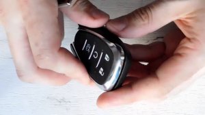 Разборка и замена батарейки ключ Chevrolet Malibu