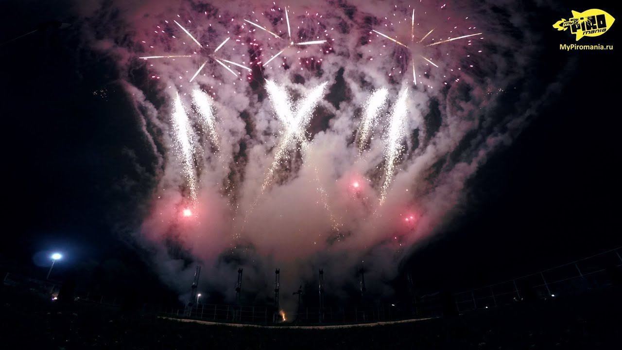 "Малина". Пиромузыкальный фейерверк в финале русско-народного огненного шоу компании "Пиромания" смотреть онлайн