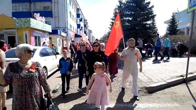 Граждане СССР празднуют День Победы! смотреть онлайн